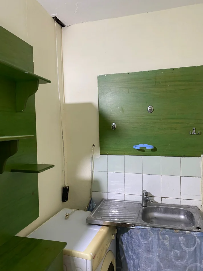 Jepet me qira garsonier, kati 1, 250 €, ne Bllok, afer Liqenit