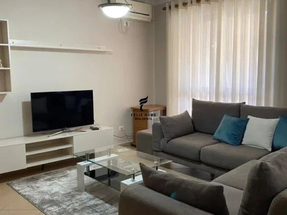 Tirane, jepet me qera apartament 1+1 Kati 5, 65 m² 800 € (RRUGA E ELBASANIT)