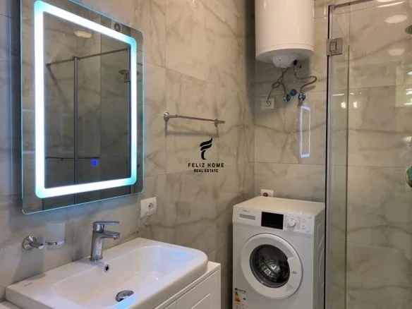 Tirane, jepet me qera apartament 1+1 Kati 6, 60 m² 600 € (SIRI KODRA)