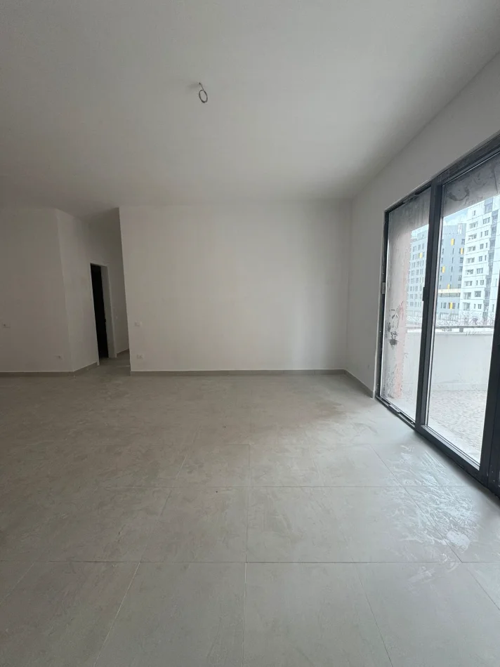 Tirane, jepet me qera apartament 2+1+Aneks+Ballkon Kati 3, 128 m² 850 € 
