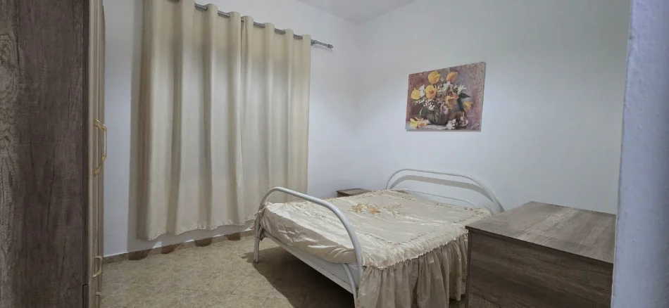jepet me qera apartament 1+1 Kati 1, 50 m² 330 € (Rruga "Petrela")
