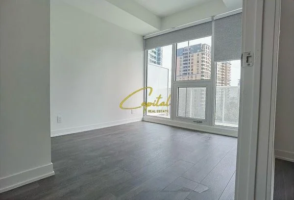 Tirane, jepet me qera dyqan Kati 1, 60 m² 700 € (QENDER)