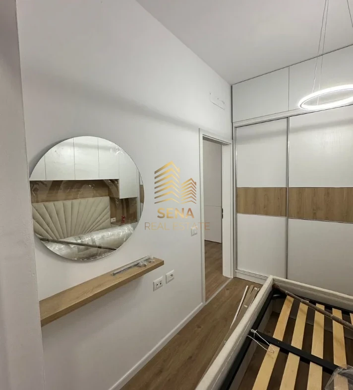 Tirane, jepet me qera apartament 1+1+Ballkon Kati 3, 50 m² 420 € (Ali Demi, Rezidenca Kadiu)