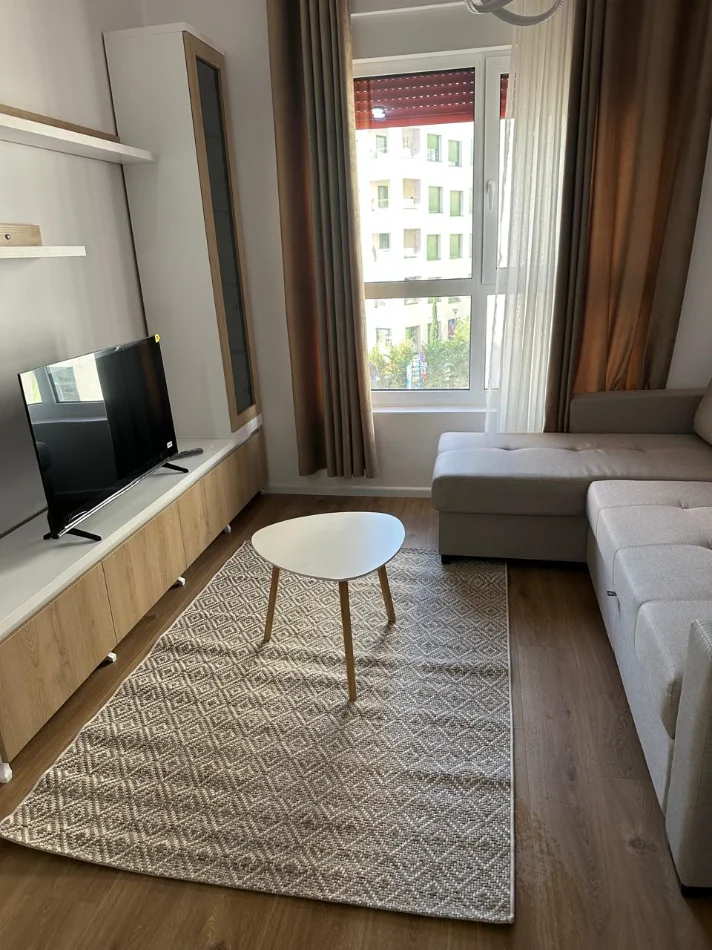 Tirane, jepet me qera nga Pronari, pa-komision apartament 1+1+Ballkon Kati 3, 50 m² 420 Leke (Kompleksi Kadiu kontakt)