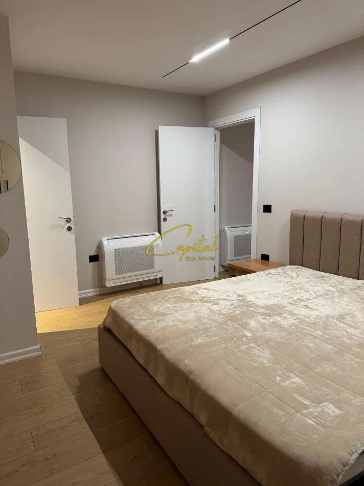 Tirane, jepet me qera apartament 2+1 Kati 0, 100 m² 700 € (RRUGA E DIBRES)