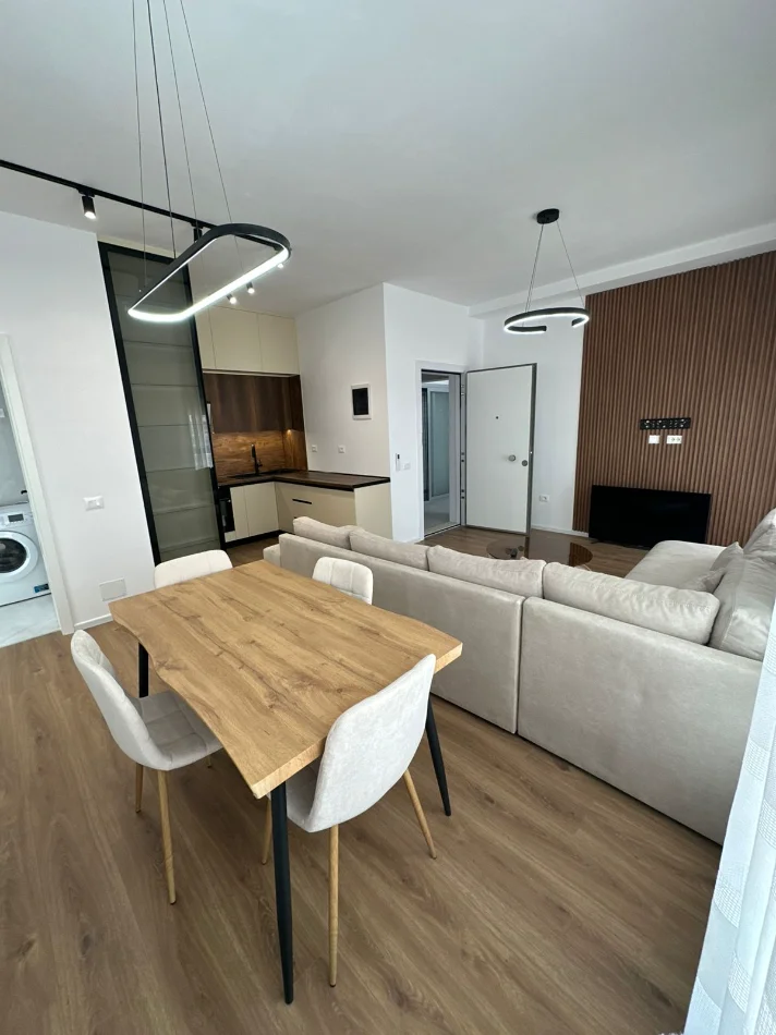Tirane, jepet me qera apartament 1+1+Ballkon Kati 7, 68 m² 450 € (Rruga Pasho Hysa)
