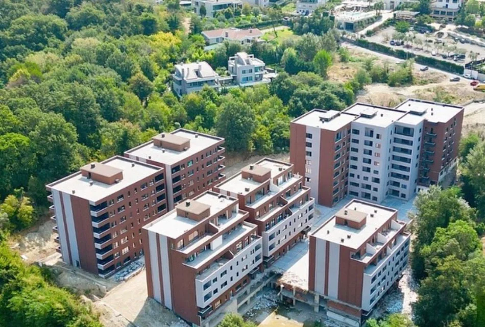 Tirane, shitet apartament 3+1 Kati 5, 168 m² 235.000 € (RRUGA E ELBASANIT)