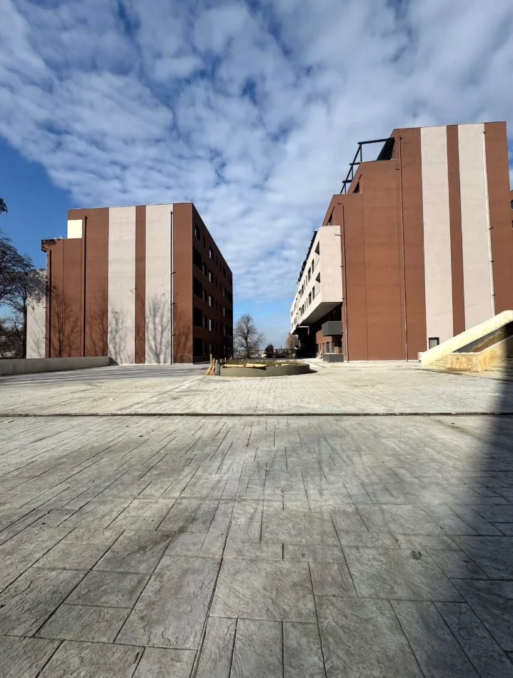 Tirane, shitet apartament 3+1 Kati 5, 168 m² 235.000 € (RRUGA E ELBASANIT)