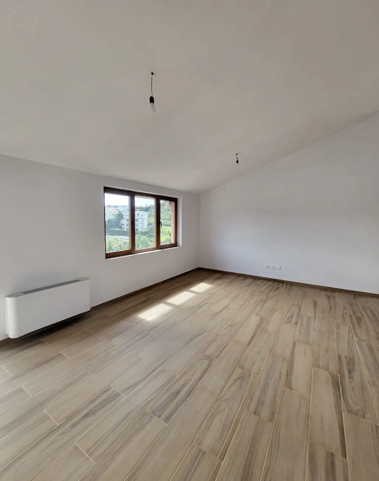 Tirane, jepet me qera Vile 3 Katshe , 500 m² 3.800 € 