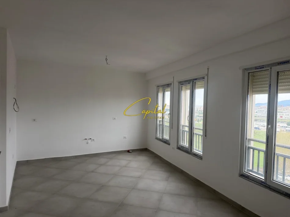 Tirane, jepet me qera apartament 2+1 Kati 9, 110 m² 350 € (ASTIR)