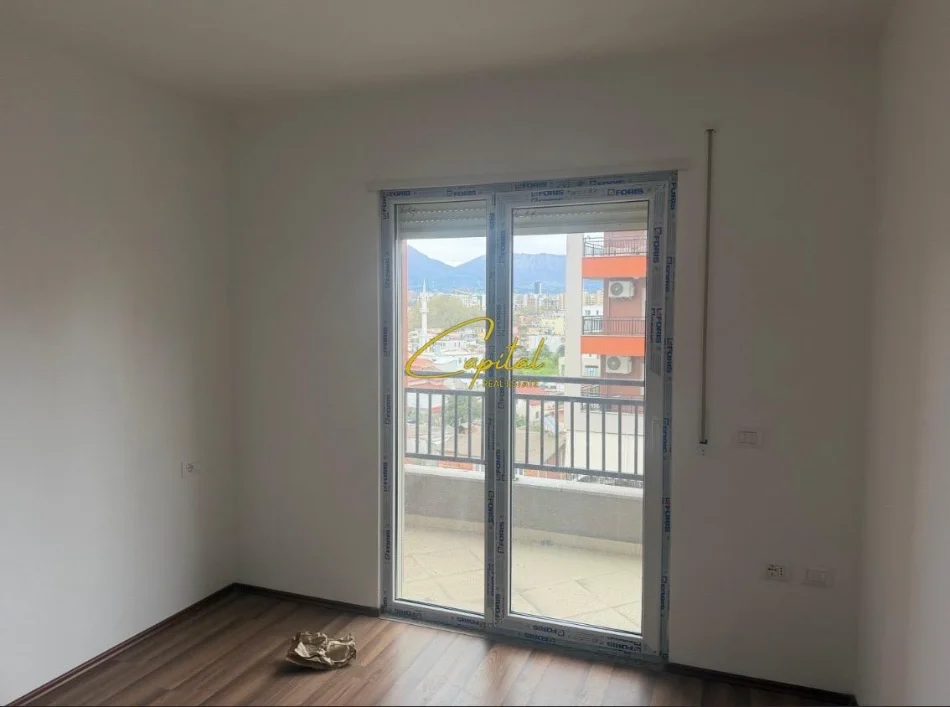 Tirane, jepet me qera apartament 2+1 Kati 6, 110 m² 350 € (ASTIR)