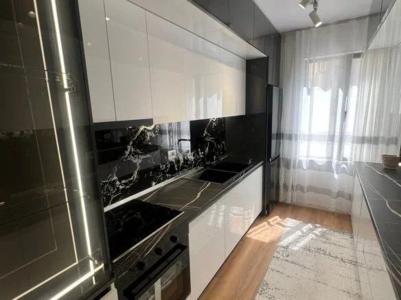 Tirane, shitet apartament 2+1 Kati 7, 116 m² 265.000 € (RRUGA E KAVAJES)