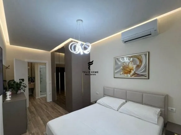 Tirane, jepet me qera apartament 1+1 Kati 4, 70 m² 900 € (RRUGA E KOSOVAREVE)