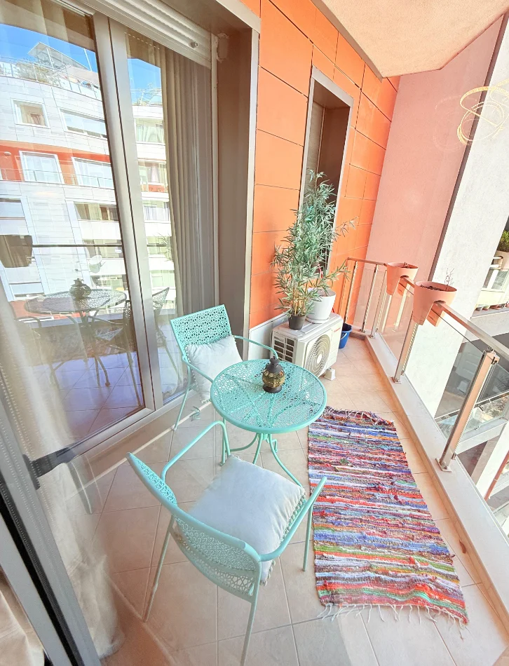 Tirane, jepet me qera apartament 2+1+Aneks+Ballkon Kati 5, 95 m² 1.200 € 