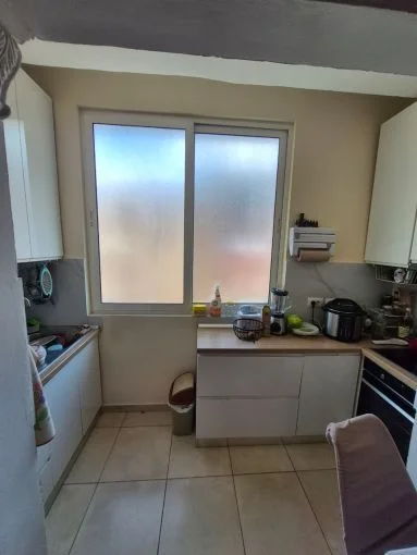 Tirane, shitet apartament 1+1+Aneks Kati 4, 50 m² 120.000 € (ish stacioni i trenit , zogu i zi)