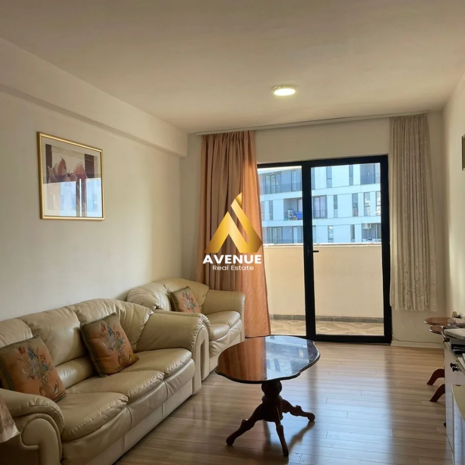 Tirane, shitet apartament 3+1 Kati 3, 149 m² 200.000 € (PRANE RRETH RROTULLIMIT 5 MAJI)