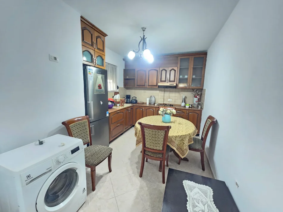 Durres, shitet apartament 2+1+Aneks+Ballkon Kati 0, 115 m² 158.000 € 