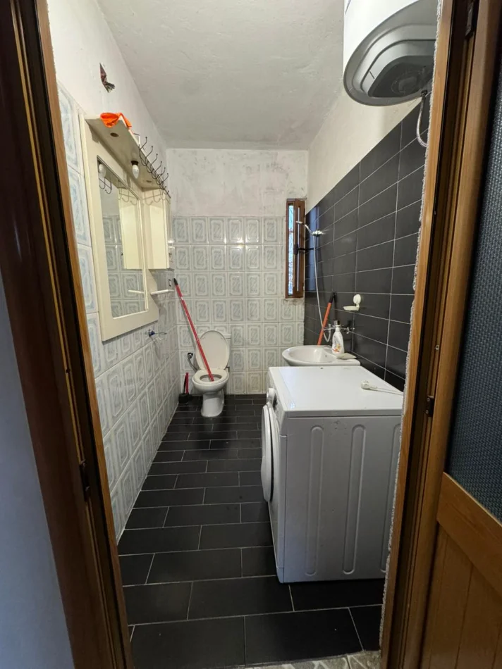 Tirane, jepet me qera Vile 2+1 Kati 2, 100 m² 350 € (Rruga Ram Sadria)