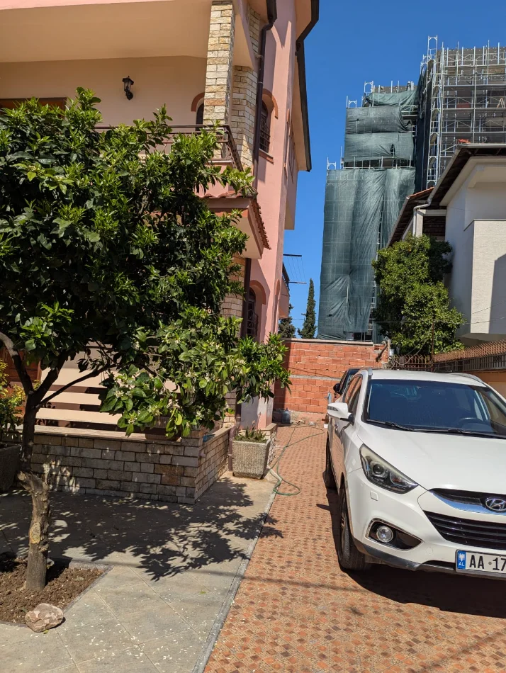 Tirane, shitet Vile 3 Katshe Kati 0, 540 m² 520.000 € 