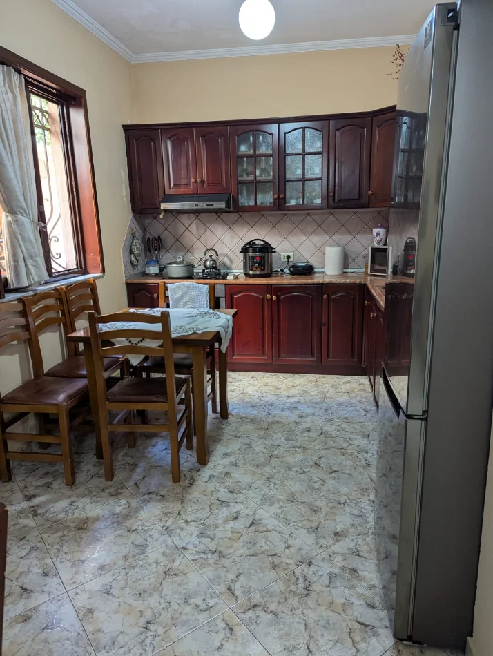 Tirane, shitet Vile 3 Katshe Kati 0, 540 m² 520.000 € 