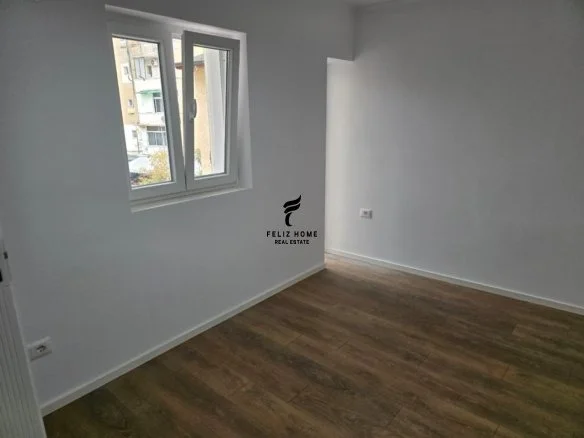 Tirane, shitet apartament 1+1 Kati 3, 50 m² 115.000 € (TREGU ELEKTRIK)