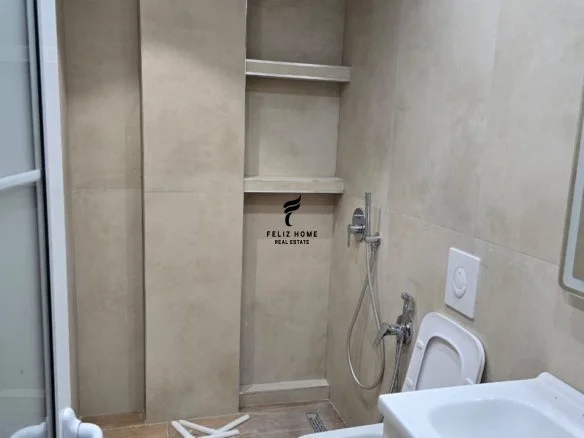 Tirane, shitet apartament 1+1 Kati 3, 50 m² 115.000 € (TREGU ELEKTRIK)