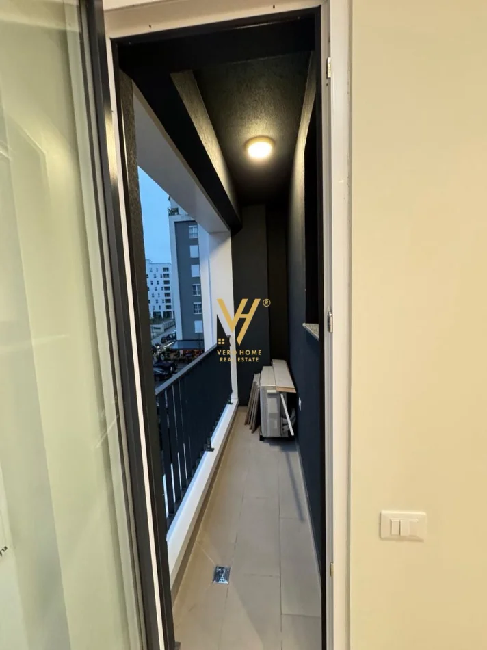 Tirane, jepet me qera zyre Kati 2, 50 m² 1.000 € (VASIL SHANTO)