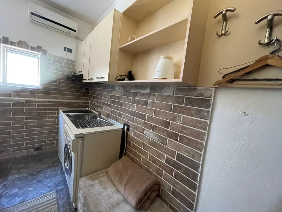 Tirane, jepet me qera garsonier 1+1 Kati 1, 40 m² 350 € (concod center)