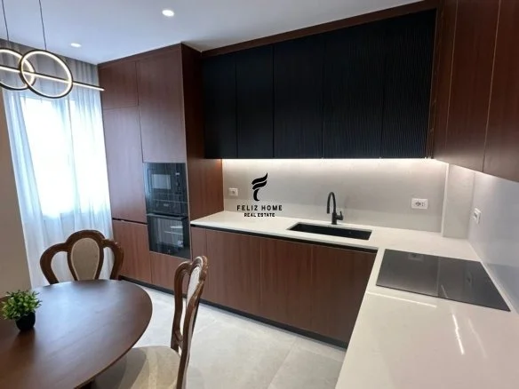 Tirane, shitet apartament 2+1 Kati 3, 110 m² 250.000 € (RRUGA MINE PEZA)