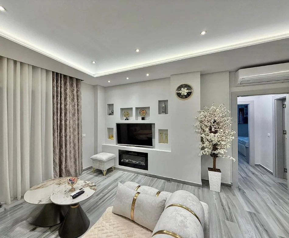 Tirane, jepet me qera apartament 2+1 Kati 4, 90 m² 550 € (Fresku)