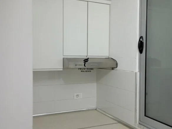 Tirane, jepet me qera apartament 1+1 Kati 1, 50 m² 350 € (BRRYLI)