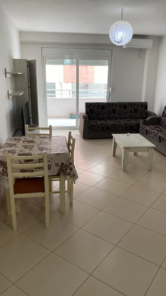 Tirane, jepet me qera apartament 2+1 Kati 3, 96 m² 540 € (MARKET XHANGOLLI)