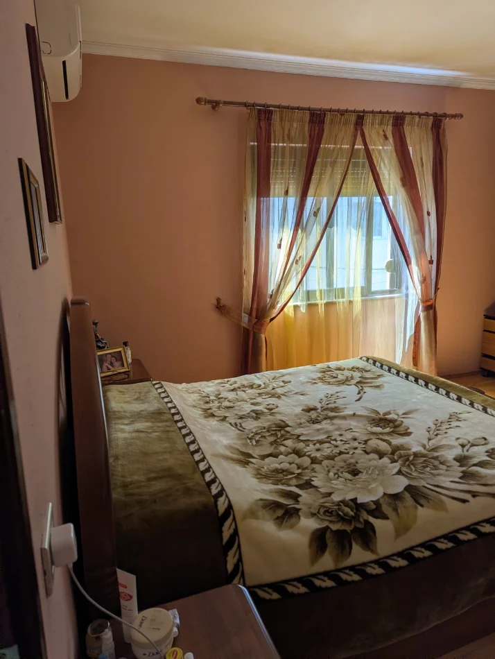 Tirane, shitet Vile 3 Katshe Kati 3, 540 m² 520.000 € 