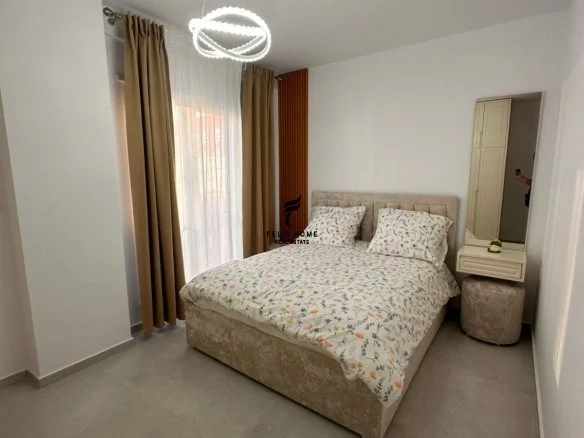 Tirane, jepet me qera apartament 2+1 Kati 6, 100 m² 1.000 € (PAZARI I RI)