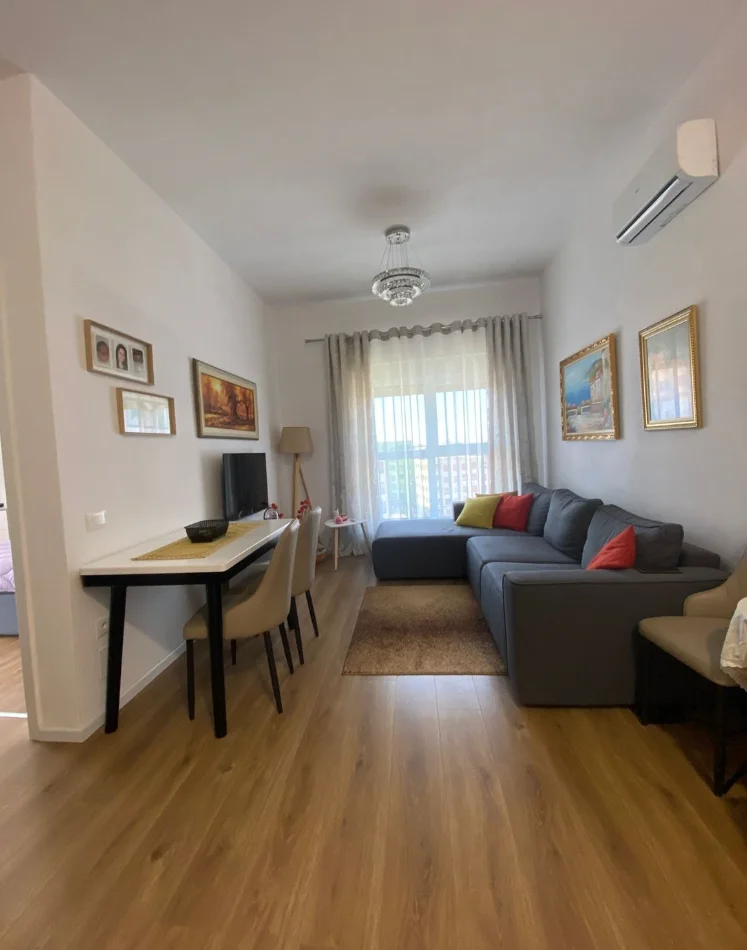 Tirane, shitet apartament 1+1+Aneks+Ballkon Kati 5, 60 m² 125.000 € (Ali Demi)
