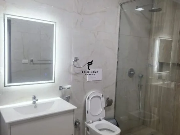 Tirane, jepet me qera apartament 1+1 Kati 2, 65 m² 650 € (MYSLYM SHYRI)