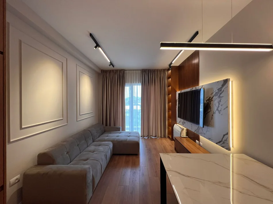 Tirane, shitet apartament 1+1 Kati 4, 59 m² 165.000 € (Rruga Bedri Karapici)