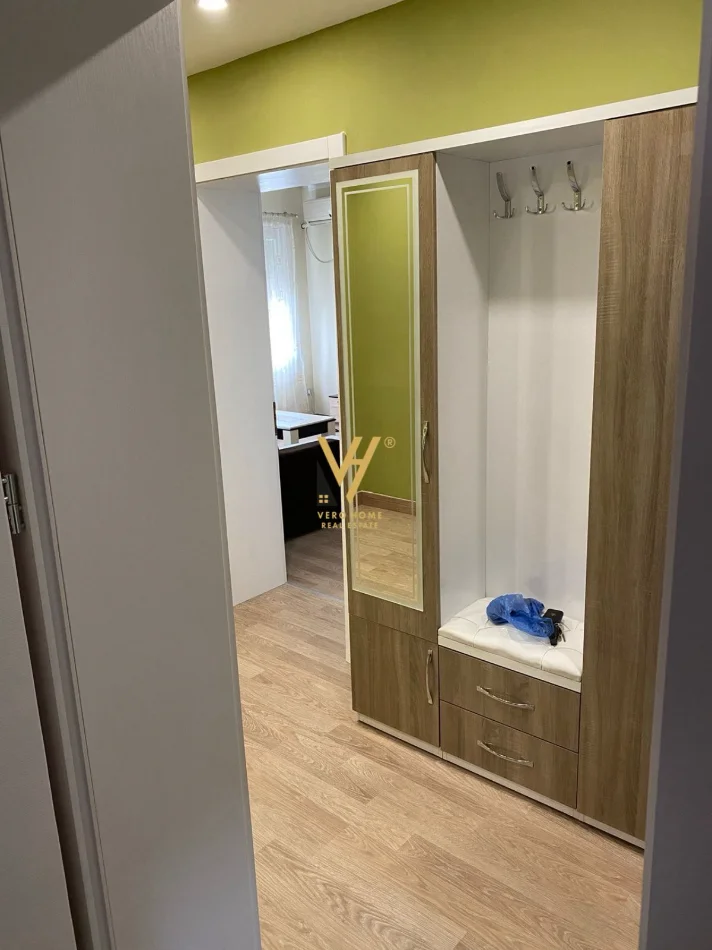 Tirane, shitet apartament 2+1+Ballkon Kati 3, 109 m² 225.000 € (ISH AMBASADA JUGOSLLAVE)