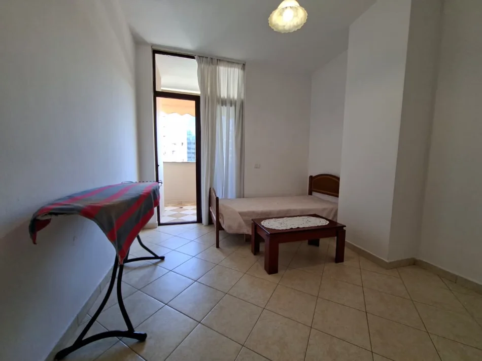🏠 Me Qera: Apt. 3+1+2wc (📍Stc. Trenit / Harry Fultz)🔥 Super vendndodhje || Hera e parë me qera ✨️ 72,000 Lekë/ Muaji 💶