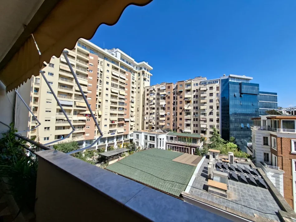 🏠 Me Qera: Apt. 3+1+2wc (📍Stc. Trenit / Harry Fultz)🔥 Super vendndodhje || Hera e parë me qera ✨️ 72,000 Lekë/ Muaji 💶