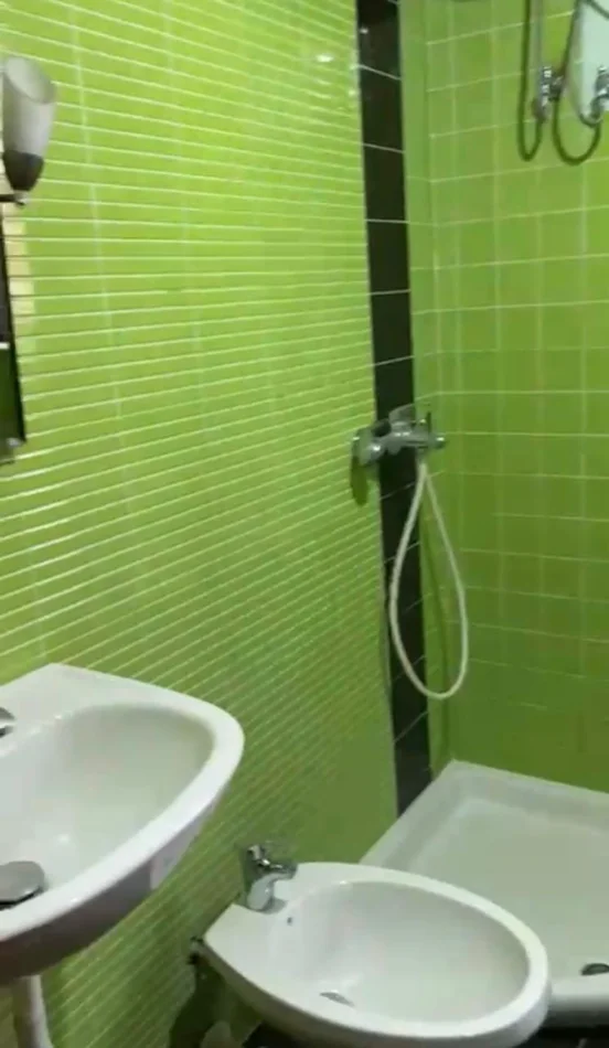 Tirane, jepet me qera apartament 1+1 Kati 2, 50 m² 350 € 