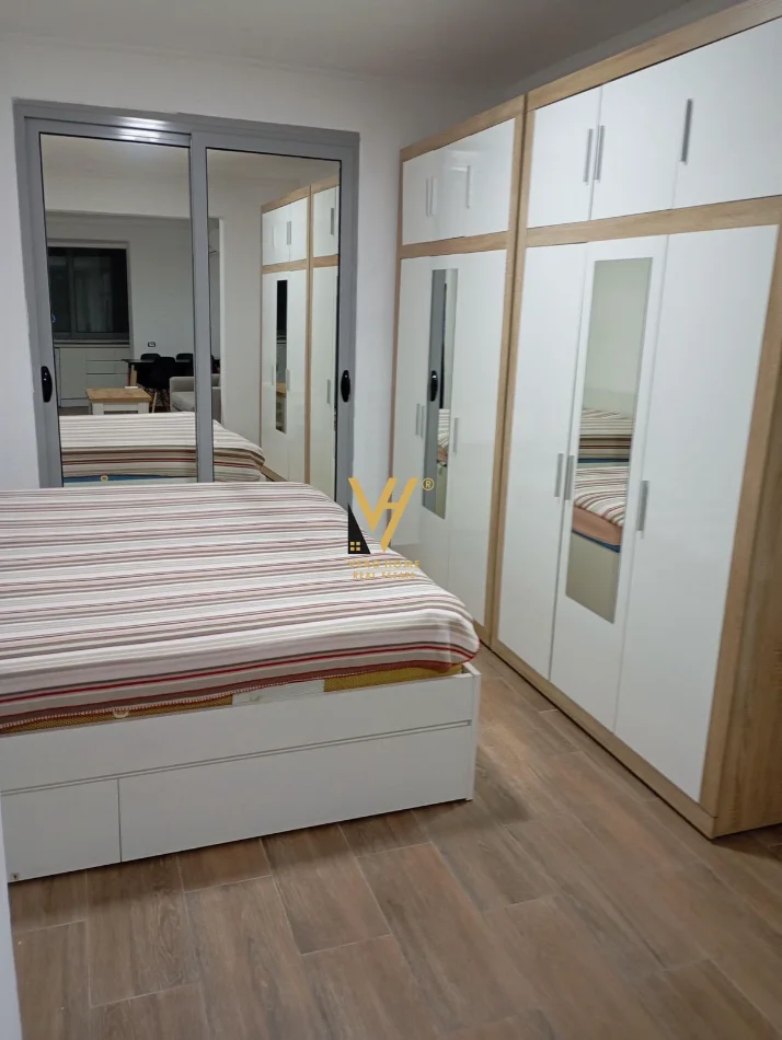 Tirane, jepet me qera apartament 1+1+Ballkon Kati 1, 50 m² 370 € (PEDIATRIA)