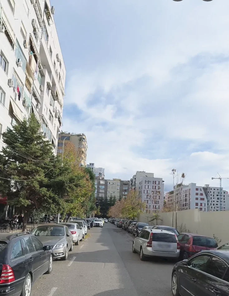 Tirane, shitet apartament 1+1+Aneks+Ballkon Kati 12, 65 m² 135.000 € (Prane Ish Uet.)