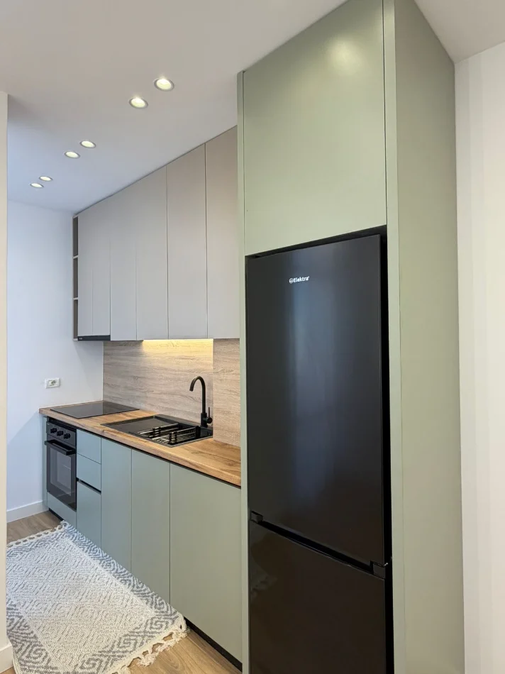 Tirane, shitet apartament 1+1 , 51 m² 111.000 € (Rruga Tom Plezha)