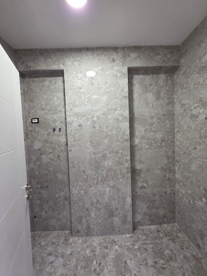 Tirane, shitet apartament 2+1+Aneks+Ballkon Kati 6, 115 m² 149.000 € (Rruga e Teleferikut)