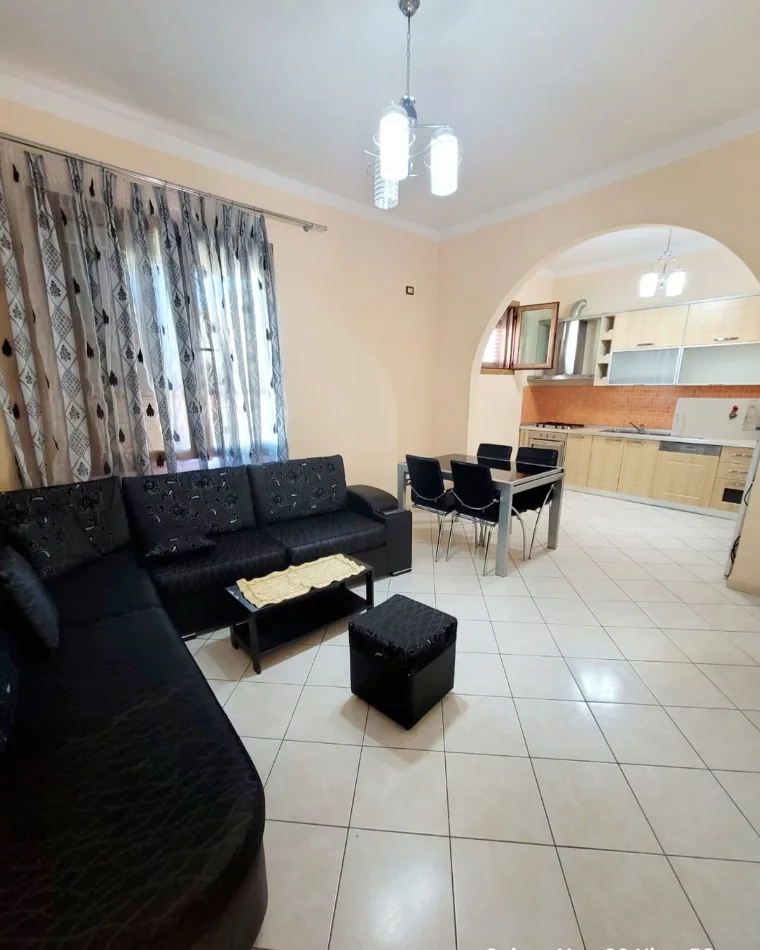 Kavaje, jepet me qera shtepi 2+1+Aneks+Ballkon Kati 2, 150 m² 312 € (Kavaje)