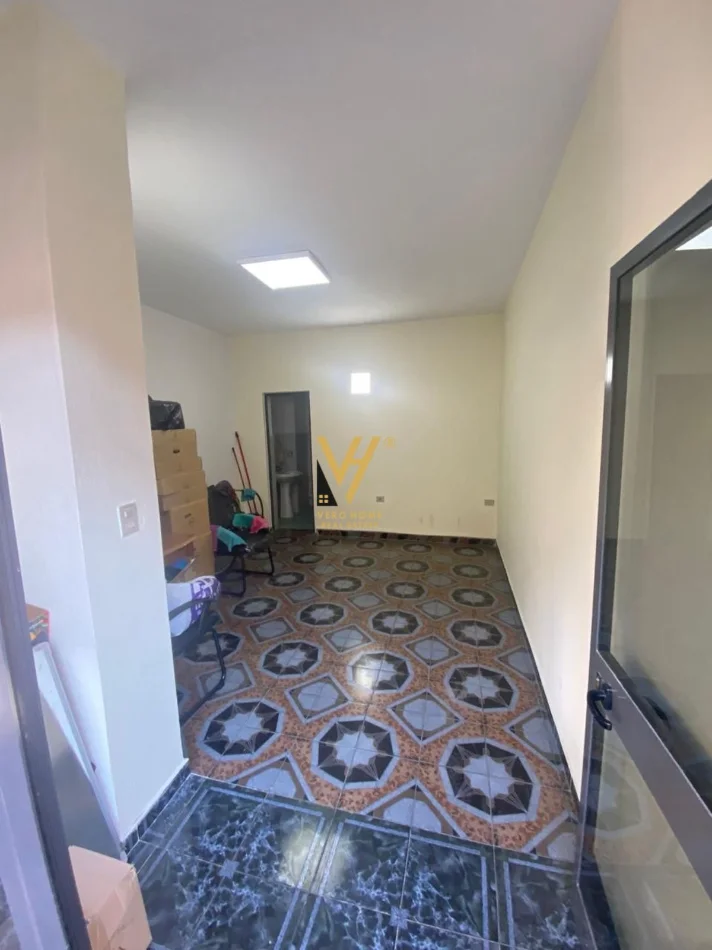 Tirane, jepet me qera dyqan Kati 0, 40 m² 570 € (STADIUMI DINAMO)