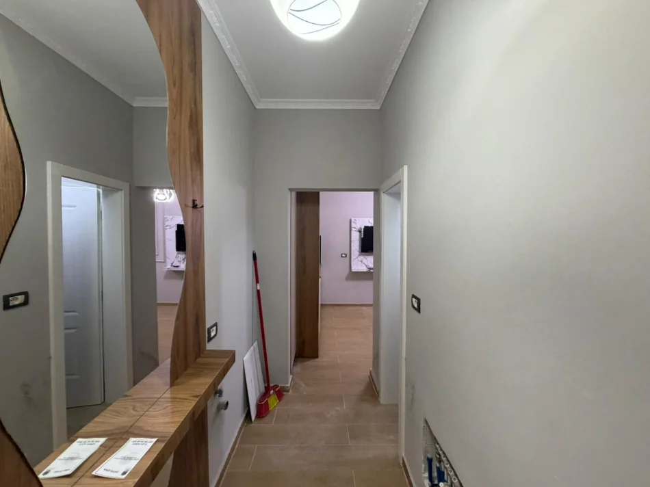 Durres, shitet garsonier Kati 1, 30 m² 63.000 € (Shkembi Kavajes)