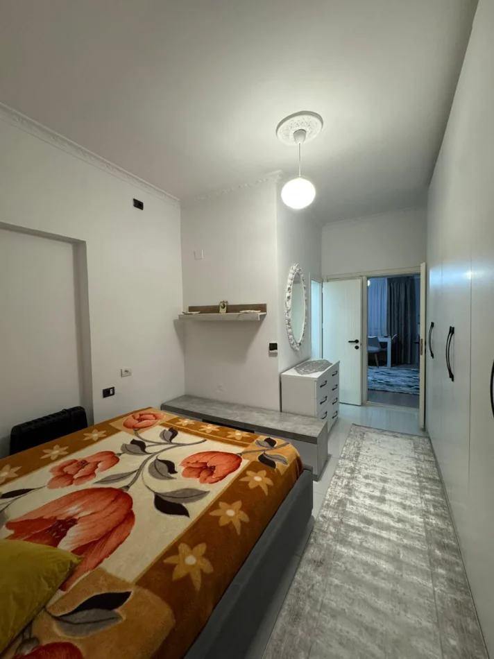 Me Qera : 1+1📍Shkolla e Bashkuar (Rruga e Dibres) - 43,000 Leke/muaj - S.50m² - Kt.0 || Buze Rruge -  Akses i Shpejte🏃🏻‍♂️