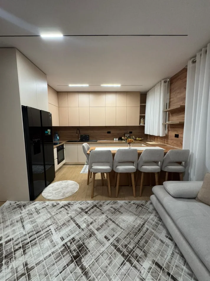 Me Qera : 2+1+2wc📍Shkolla e Bashkuar (Rruga e Dibres) - 65,000 Leke/muaj - S.80m² - Kt.0 || E Pabanuar me Pare - Akull e Re✨️ *